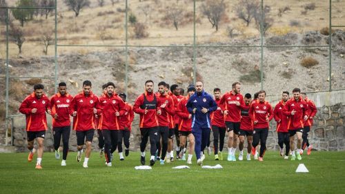 Gaziantep FK'da tek yol kazanmak